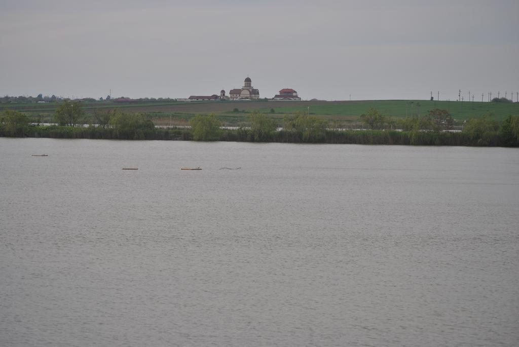 Lacul Racilor Олимп Екстериор снимка